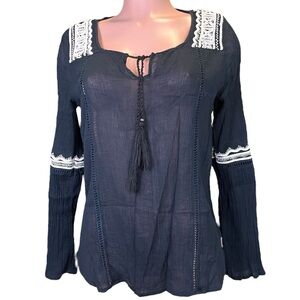 Billabong Black Bohemian Blouse White Embroidery‎ 100% Cotton Medium